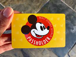 DisneyWorld Annual-Pass (Disney GiftCard)